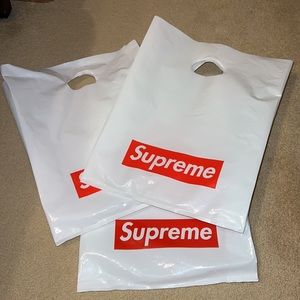 SUPREME SHOPPING BAGS
